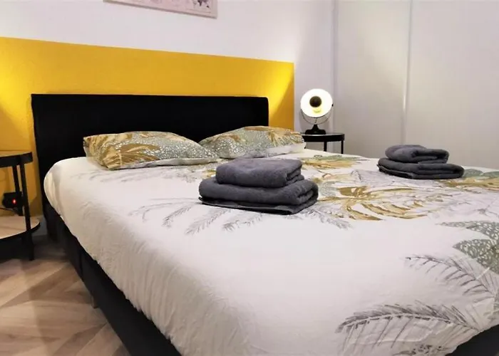 T2 Cosy ₪ Securise ₪ Airbus ₪ Piscine קולומייר