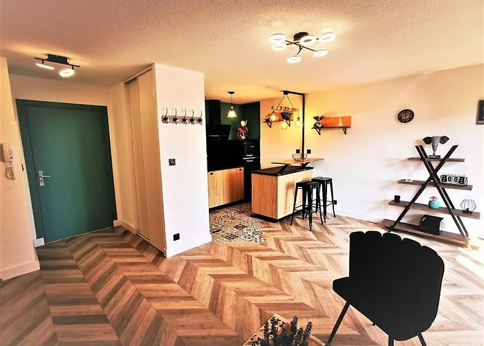 T2 Cosy ₪ Securise ₪ Airbus ₪ Piscine *